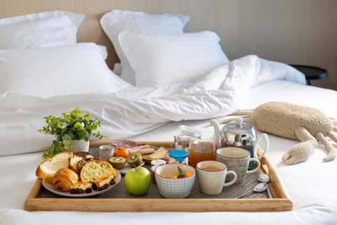 Best Western Plus Les Rives du Ter Hotel in Lorient