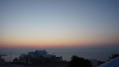 Marcos Rooms Apartment hotel in Oia