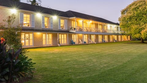 Discovery Settlers Hotel Hotel in Whangārei