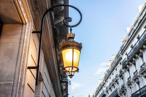 Bradford Elysées - Astotel Hotel in Paris