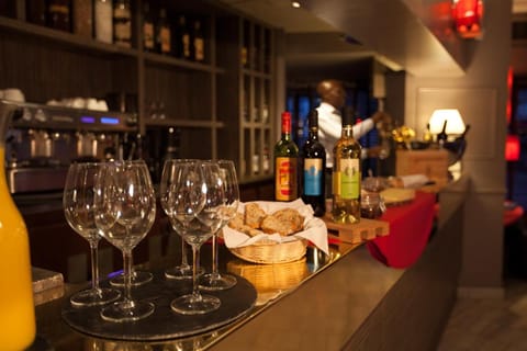 Eiffel Villa Garibaldi Hotel in Paris