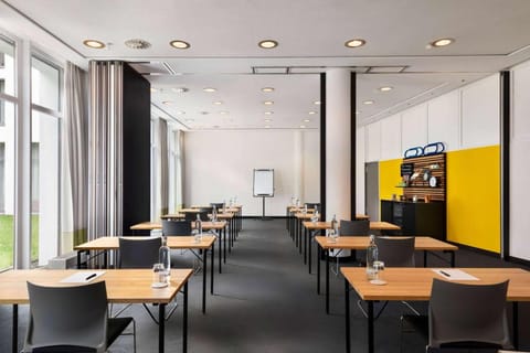 Vienna House Easy by Wyndham Trier Hotel in Trier