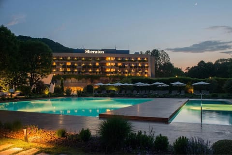 Sheraton Lake Como Hotel Hotel in Como