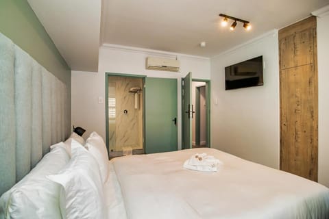 9 On Barrack Hotel in Cape Town