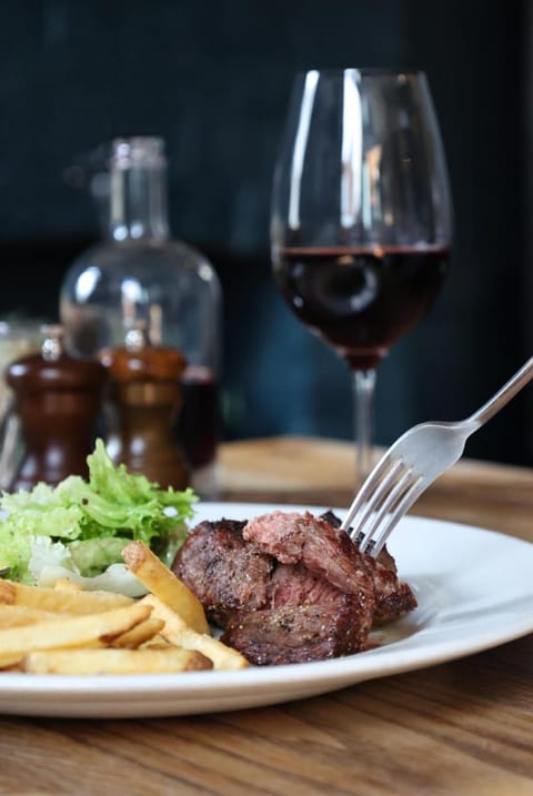 The Porterhouse grill & rooms Inn in Oxford