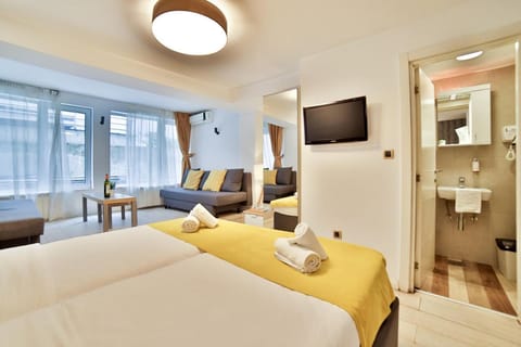 Garni House 46 Plus Bed and Breakfast in Belgrade