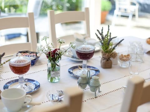 Birch House Bed & Breakfast Bed and Breakfast in Weymouth