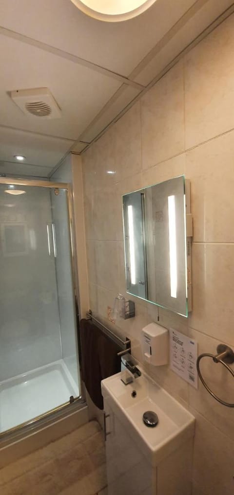 Beechwood Guest House Bed and Breakfast in South Shields