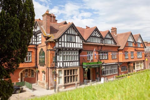 The Crown Manor House Hotel Hotel in Lyndhurst