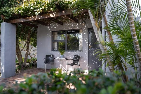 Be My Guest Lodge Bed and Breakfast in Cape Town