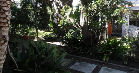 Be My Guest Lodge Bed and Breakfast in Cape Town