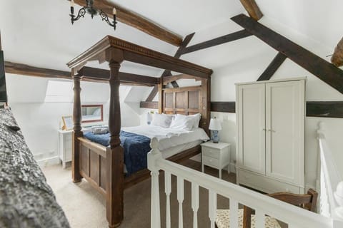 OYO Blenheim House Hotel in South Derbyshire District