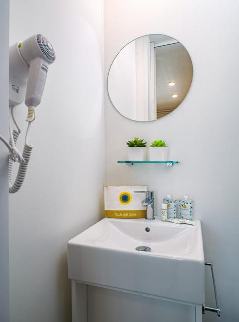 Club del Sole Due Laghi Levico Family Collection Campground/ 
RV Resort in Levico Terme