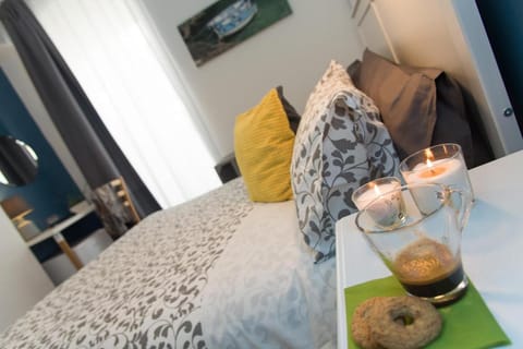 Matinee Rooms Bed and Breakfast in Mattinata