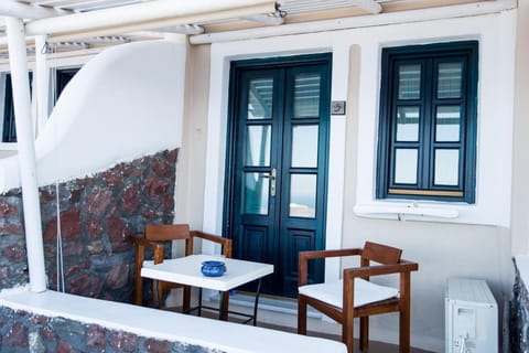 Afroessa Hotel by Caldera Houses Hotel in Imerovigli