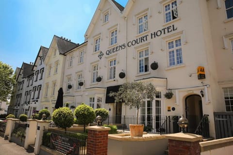 Queens Court Hotel Hotel in Exeter
