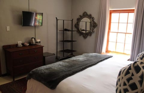 Barrydale Karoo - BOUTIQUE HOTEL Bed and Breakfast in Western Cape