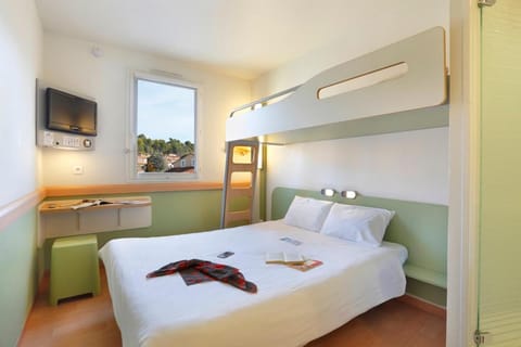 First Inn Hotel Hotel in Apt