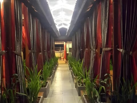 Suardana Inn's Hotel in Kuta