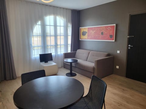 Aparthotel Adagio Serris - Val d'Europe Apartment hotel in Chessy