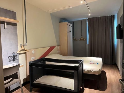 ibis budget Antony Massy Hotel in Île-de-France