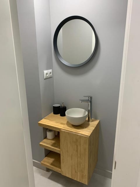 Hostal Acemar Bed and Breakfast in San Pedro de Alcántara