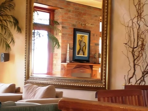 Gordons Guest House Bed and Breakfast in Cape Town