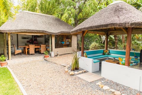 Khashamongo B & B Bed and Breakfast in Cape Town