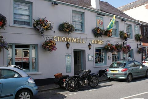 The Cromwell Arms Inn Inn in Bovey Tracey