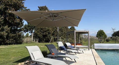 Mas d'Auseu Bed and Breakfast in Cavaillon