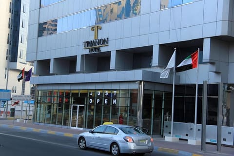 TRIANON ROYAL HOTEL Hotel in Abu Dhabi