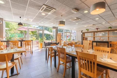 Appart'City Confort Lyon Cité Internationale Apartment hotel in Caluire-et-Cuire