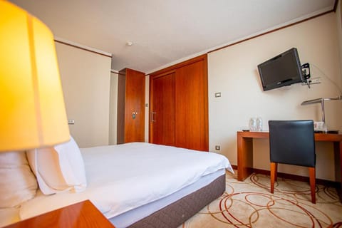 Grand Hotel Tuzla Hotel in Federation of Bosnia and Herzegovina