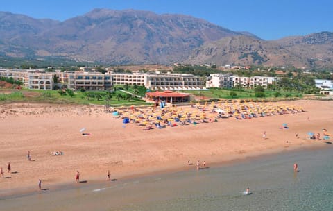 Vantaris Palace Hotel in Crete