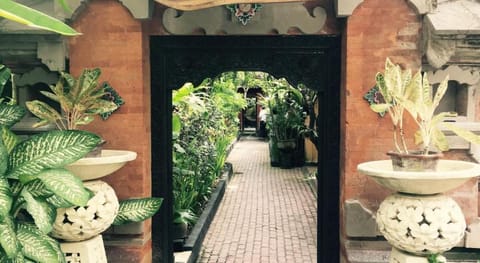 De Puspa Residence Seminyak Bed and Breakfast in Kuta
