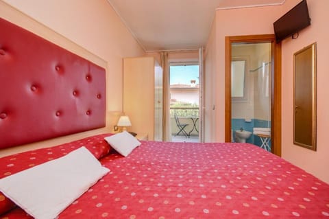 B&B America Hotel in Sirmione