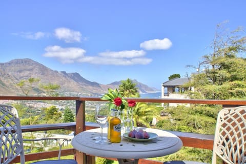 Dreamhouse Guest House Bed and Breakfast in Cape Town