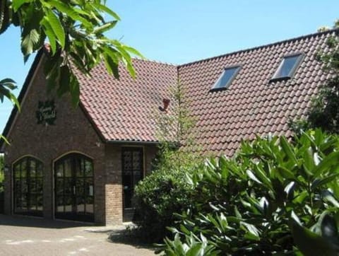 Brabant Mansion for Groups Vacation rental in Limburg (province)