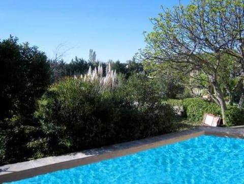 Holiday Home in Provence with Private Pool Vacation rental in Cavaillon
