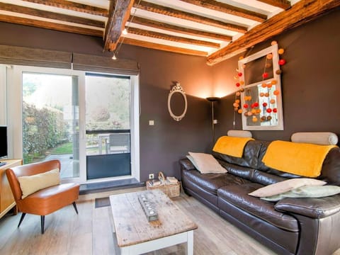 Traditional Cottage with private terrace Vacation rental in Wallonia, Belgium