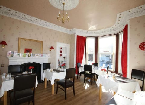 Rosebank Guest House Hotel in Perth