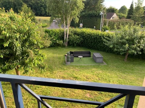 La Raimbaudière Bed and Breakfast in Île-de-France