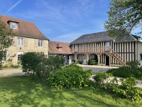 Domaine les Marronniers Hotel in Normandy