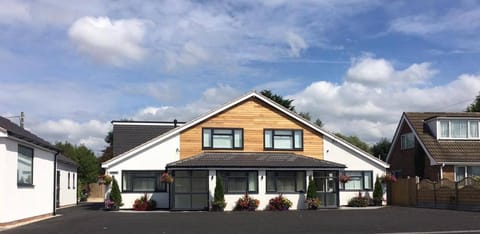 The Dakota Guesthouse Baginton Bed and Breakfast in Coventry