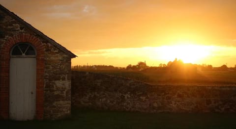 Chambres d'hotes La Barbinais Bed&Breakfast St Malo Hotel in St-Malo