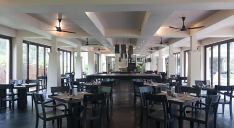 The Grand Southsea Khaolak Beach Resort Resort in Khuekkhak