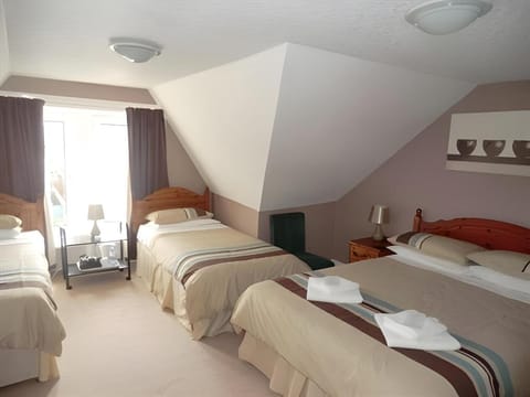 Heidl Guest House Hotel in Perth