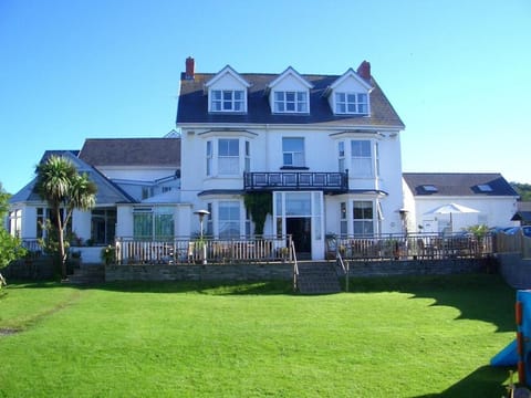 Malin House Hotel Bed and Breakfast in Saundersfoot
