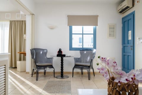 Mitos Suites Hotel in Agios Prokopios