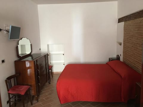 Guest House Dimora Fiorita Bed and Breakfast in Molise, Italy